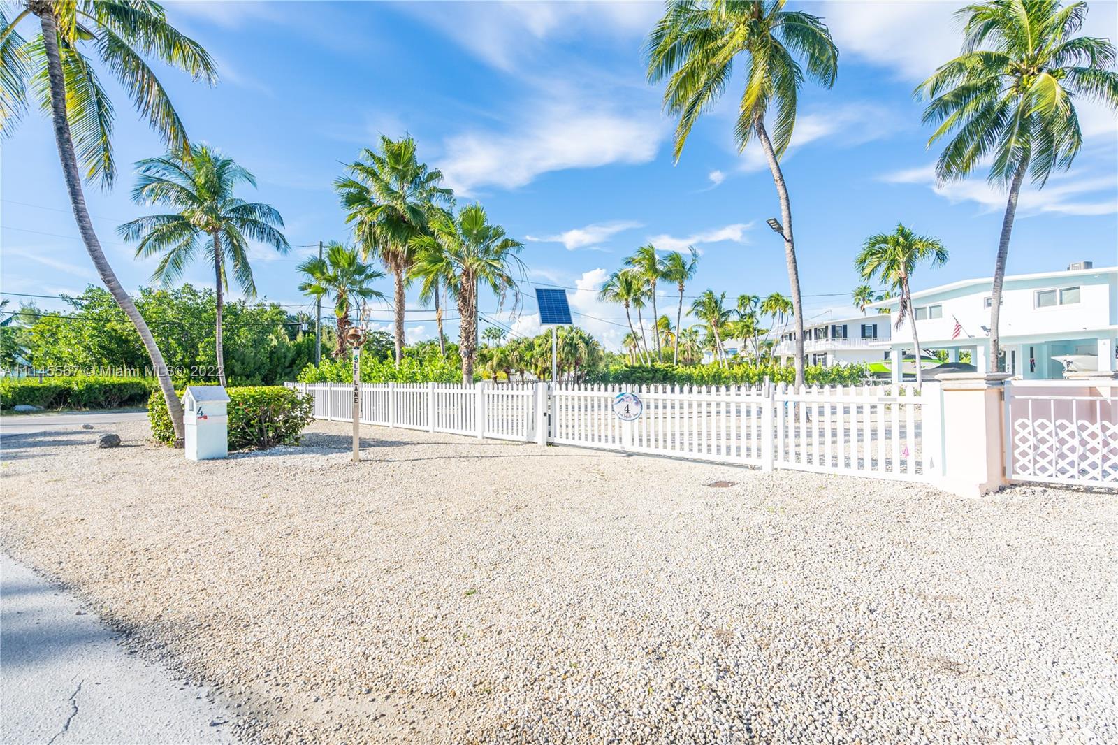 BUCCANEER PT (LARGO SOUND - Residential