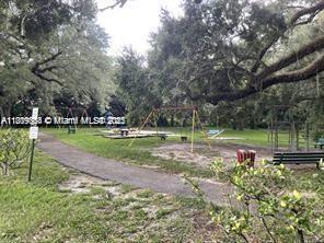 LIVE OAK CONDO TWELVE - Residential Lease