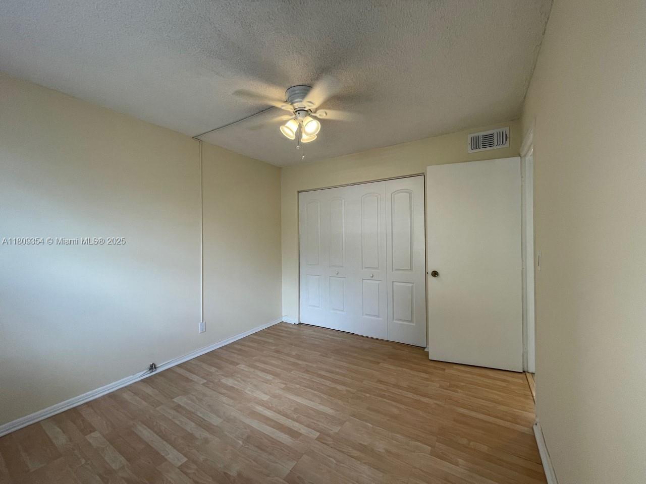 LIVE OAK CONDO TWELVE - Residential Lease