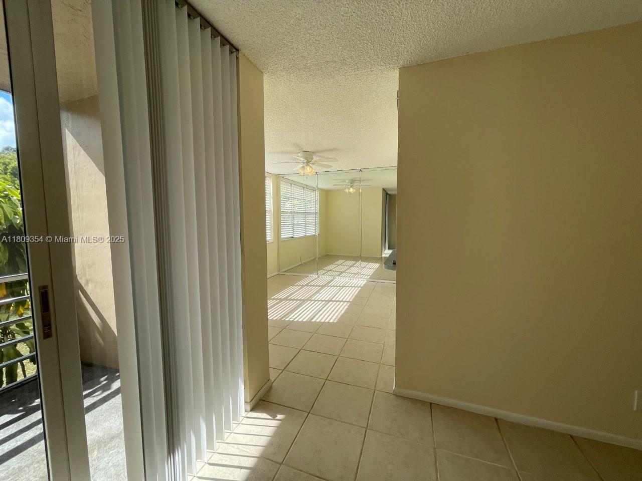 LIVE OAK CONDO TWELVE - Residential Lease
