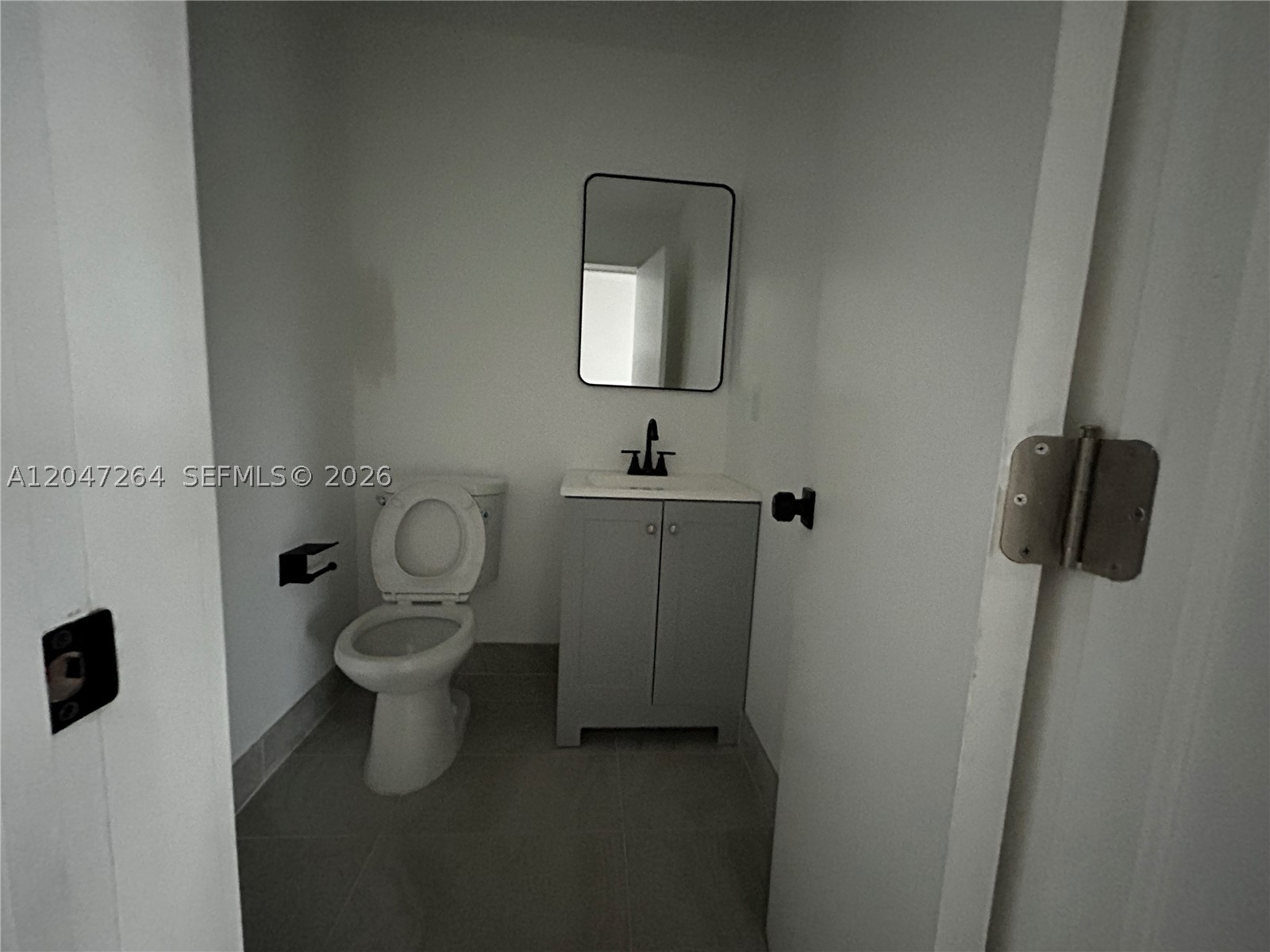CARVER RANCHES - Residential Lease