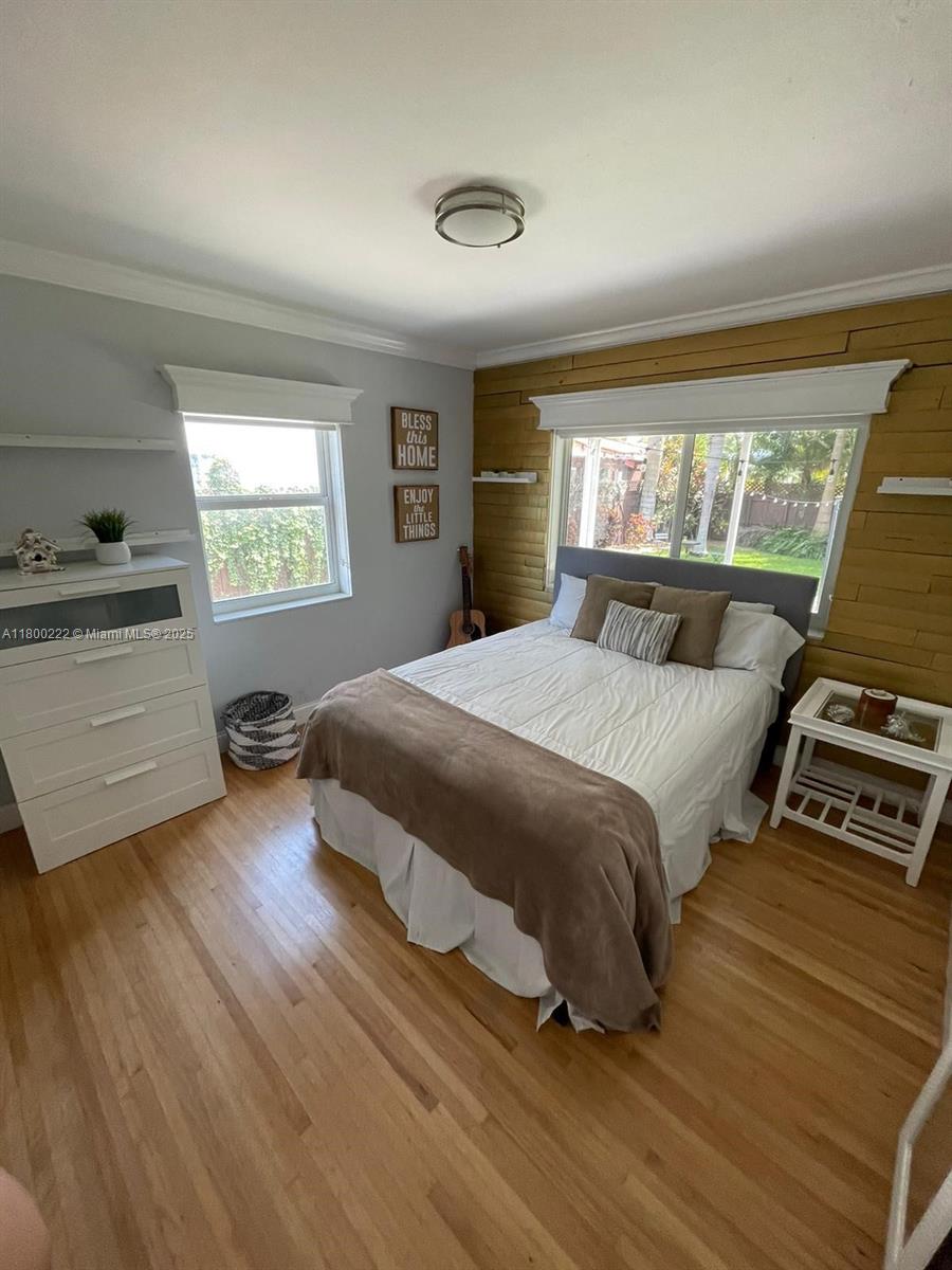 BISCAYNE GARDENS SEC H PA - Residential Lease