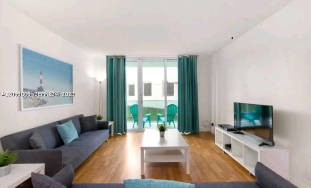 TIDES ON HOLLYWOOD BEACH - Residential Lease