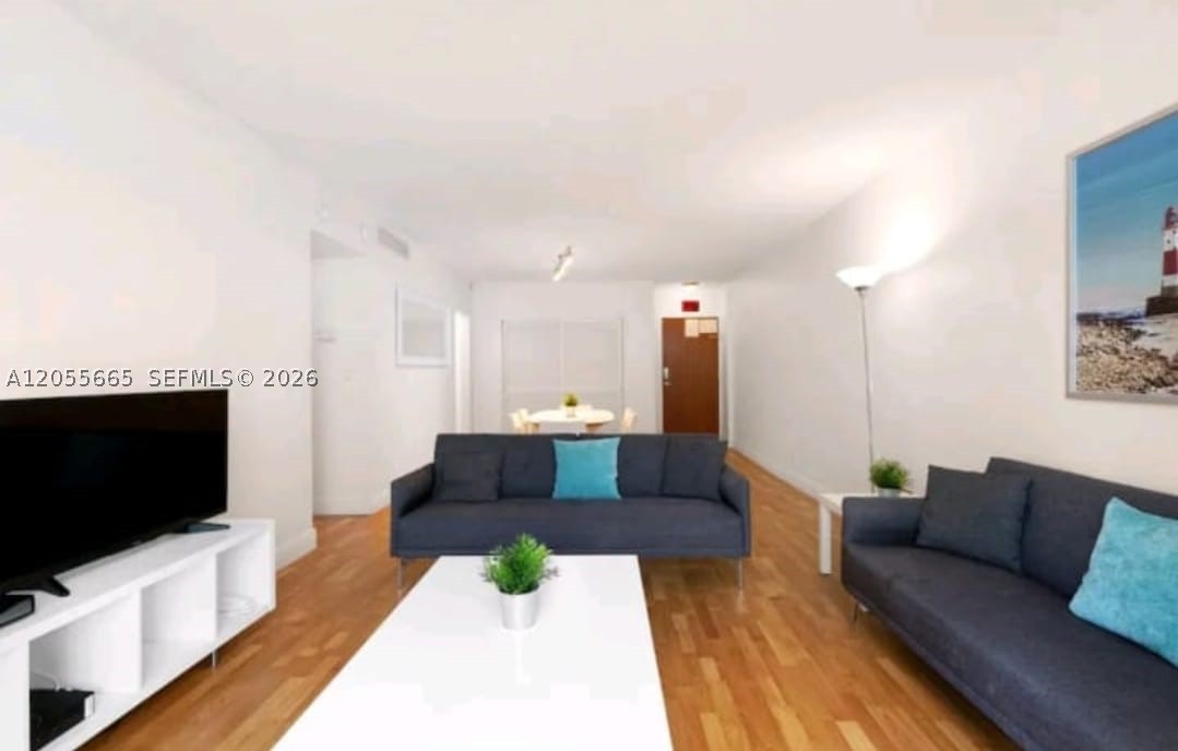 TIDES ON HOLLYWOOD BEACH - Residential Lease