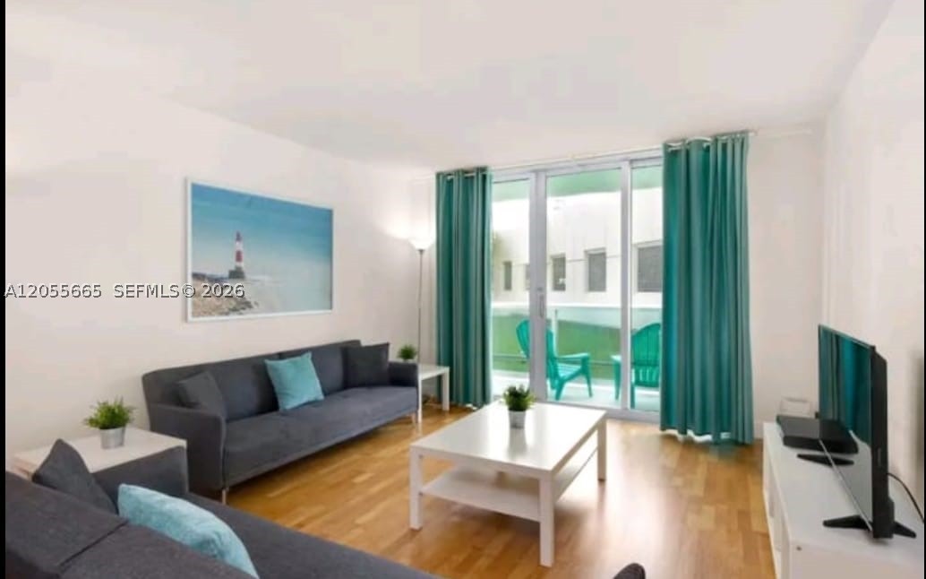TIDES ON HOLLYWOOD BEACH - Residential Lease