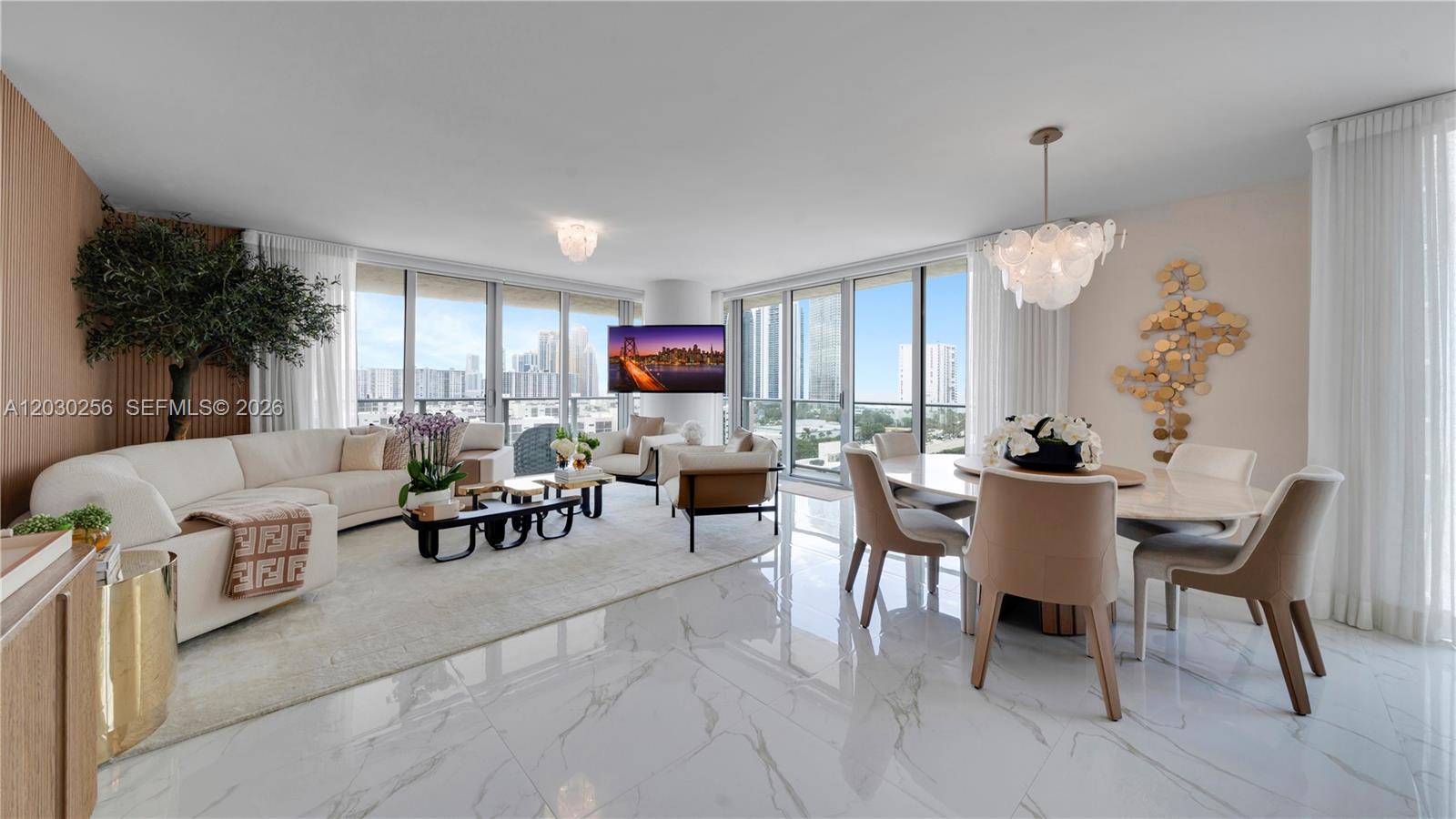PARQUE TOWERS CONDO - Residential