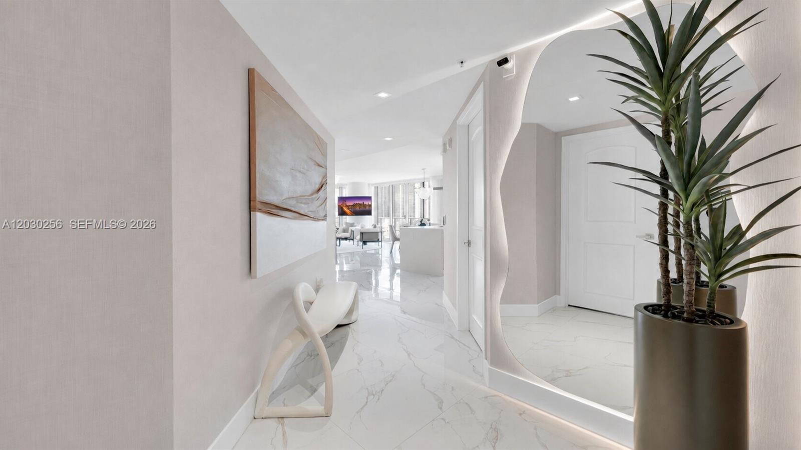 PARQUE TOWERS CONDO - Residential