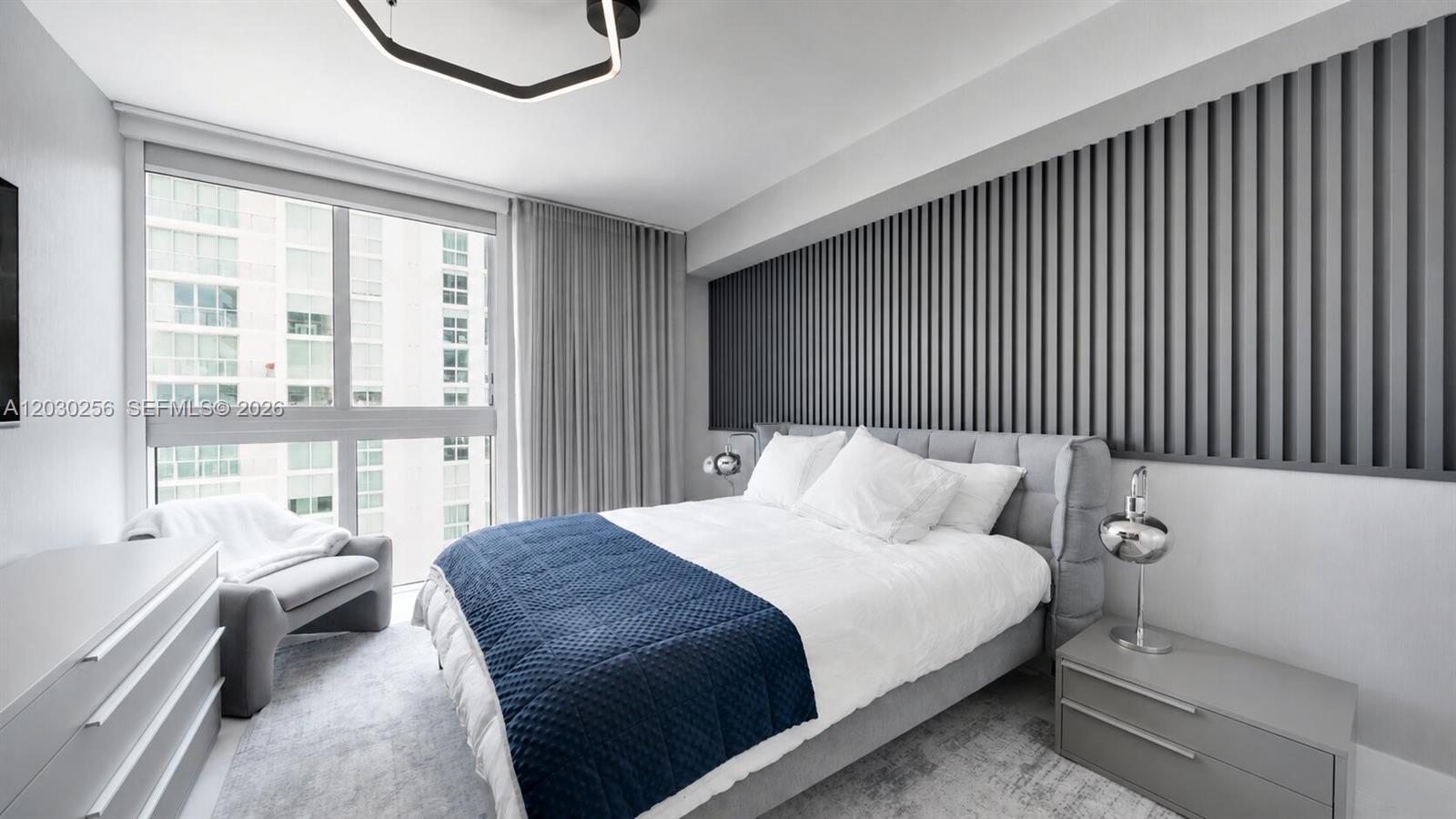PARQUE TOWERS CONDO - Residential