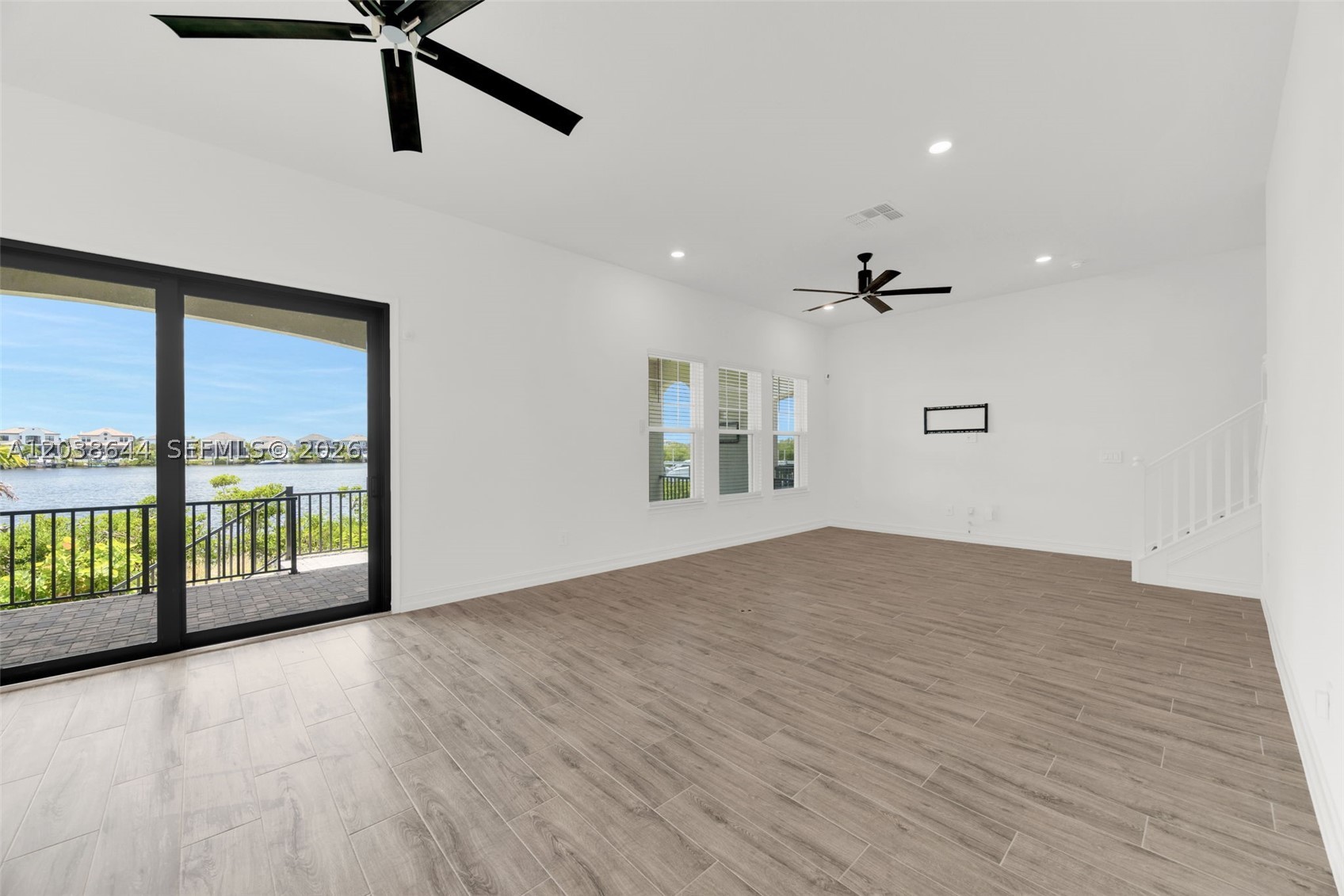 ANTIGUA COVE - Residential