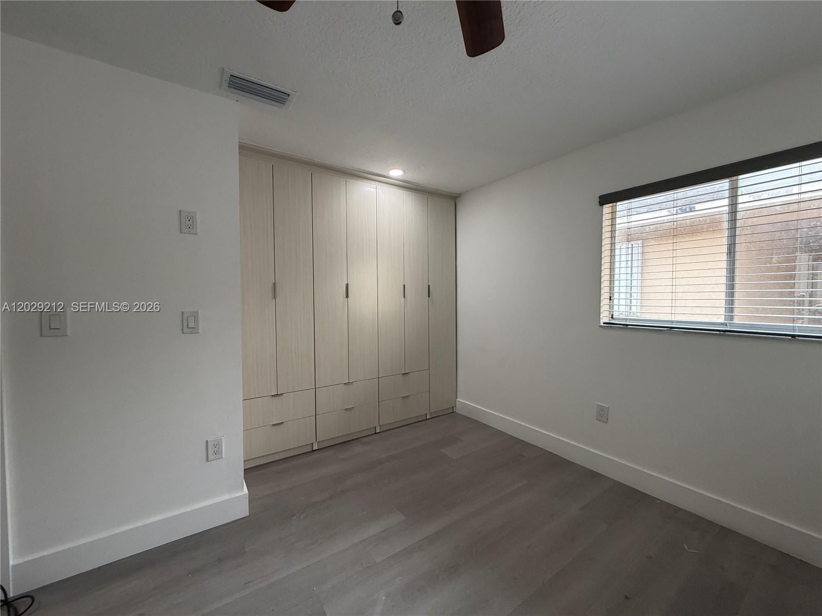 VILLA VERANDA CONDO - Residential Lease