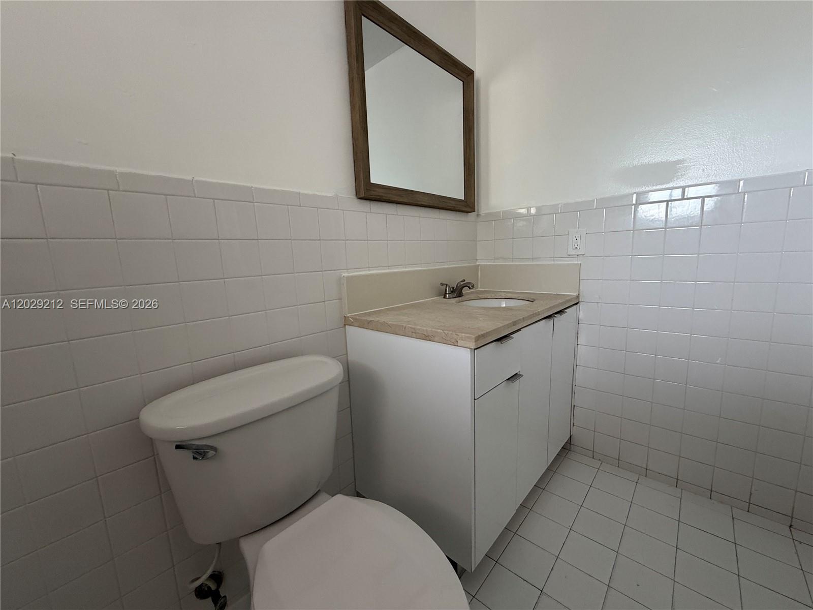 VILLA VERANDA CONDO - Residential Lease