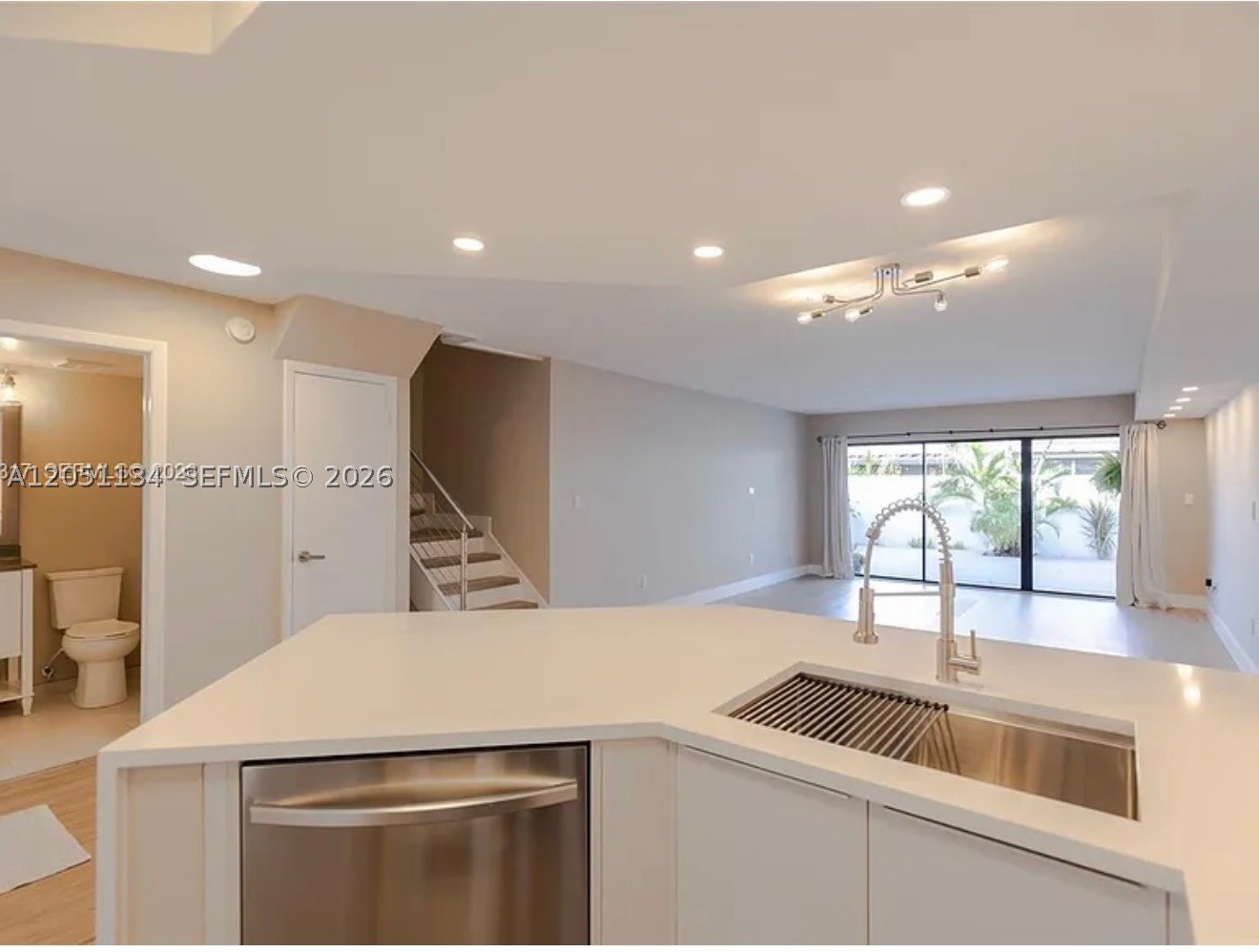 MARINER VILLAGE GARDEN CO - Residential Lease
