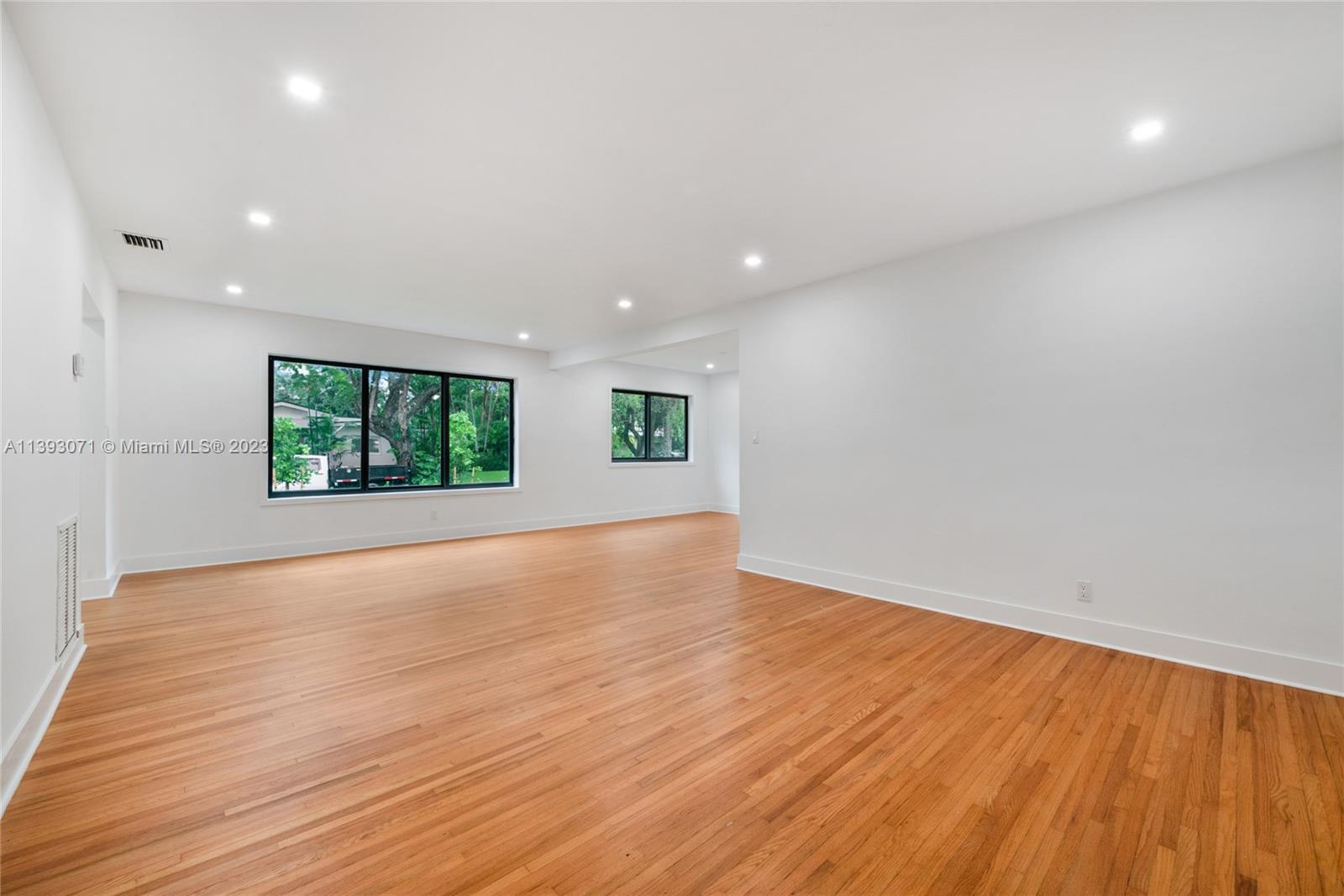 KENDAL RANCHES - Residential Lease