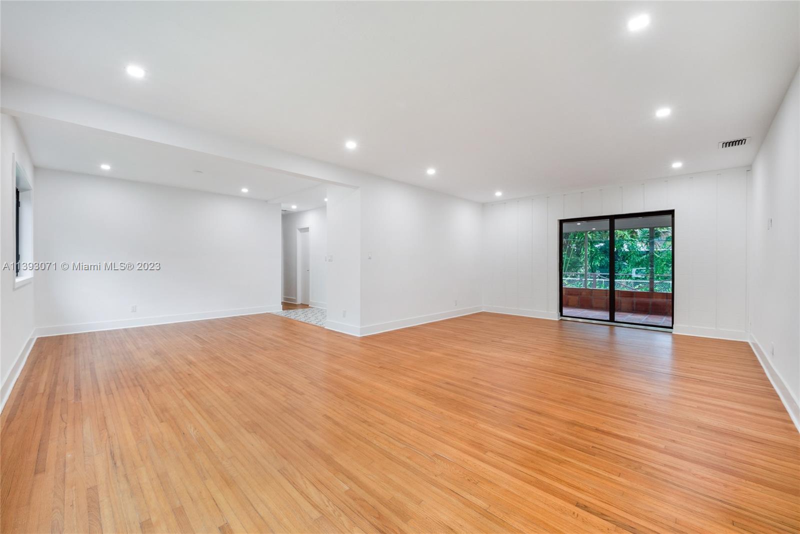 KENDAL RANCHES - Residential Lease