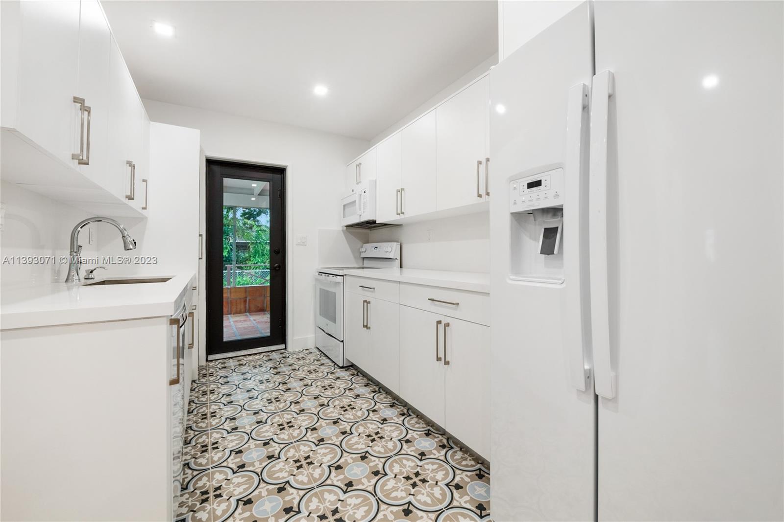 KENDAL RANCHES - Residential Lease