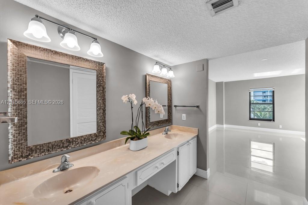 PILOT HOUSE CONDO - Residential