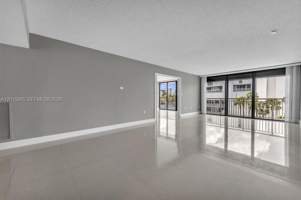 PILOT HOUSE CONDO - Residential