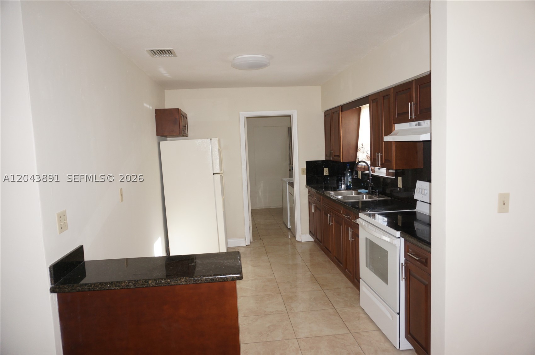 CARVER RANCHES - Residential