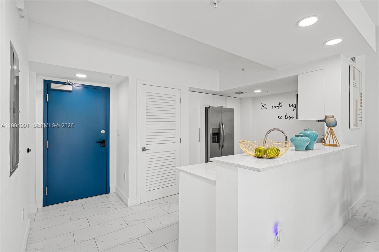 Hollywood 1-21 B - Residential