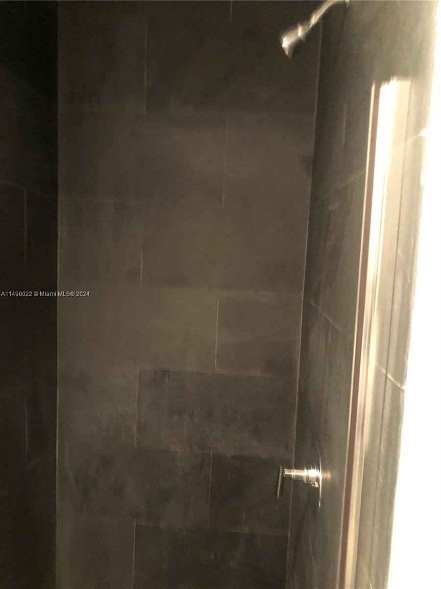 900 BISCAYNE BAY CONDO - Residential