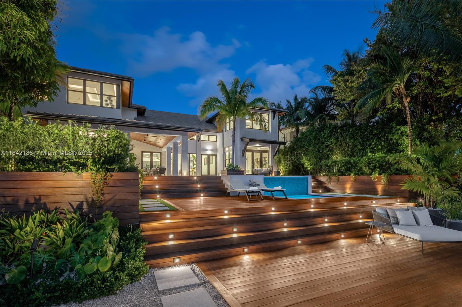 BAY POINT - Residential