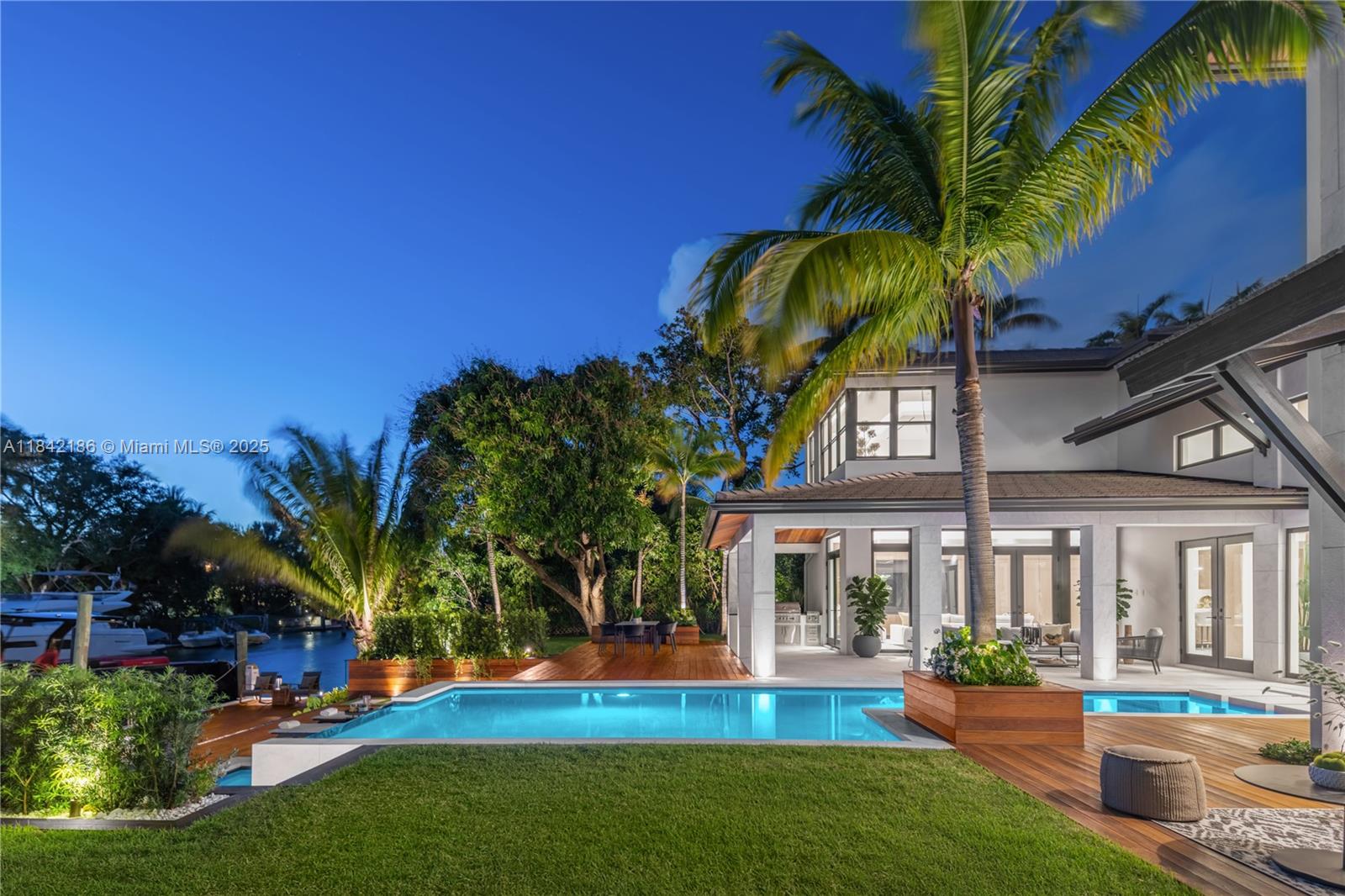 BAY POINT - Residential