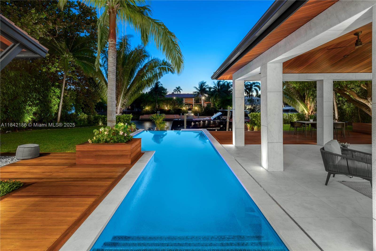 BAY POINT - Residential