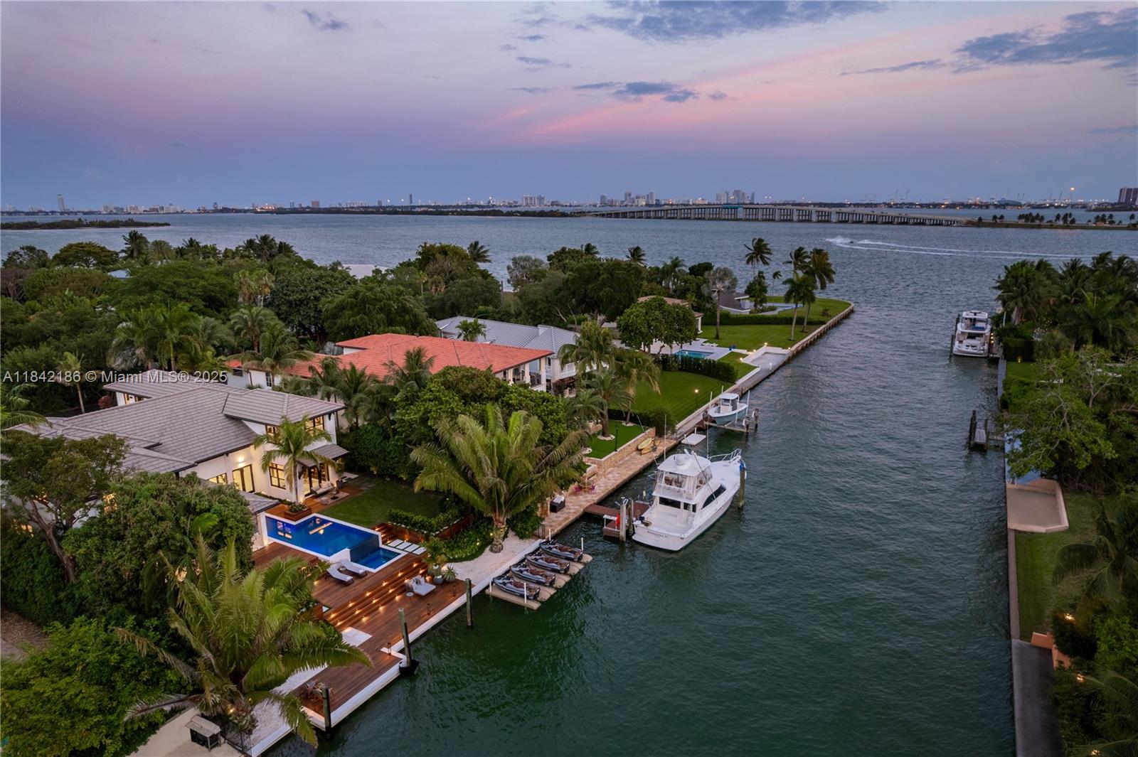 BAY POINT - Residential