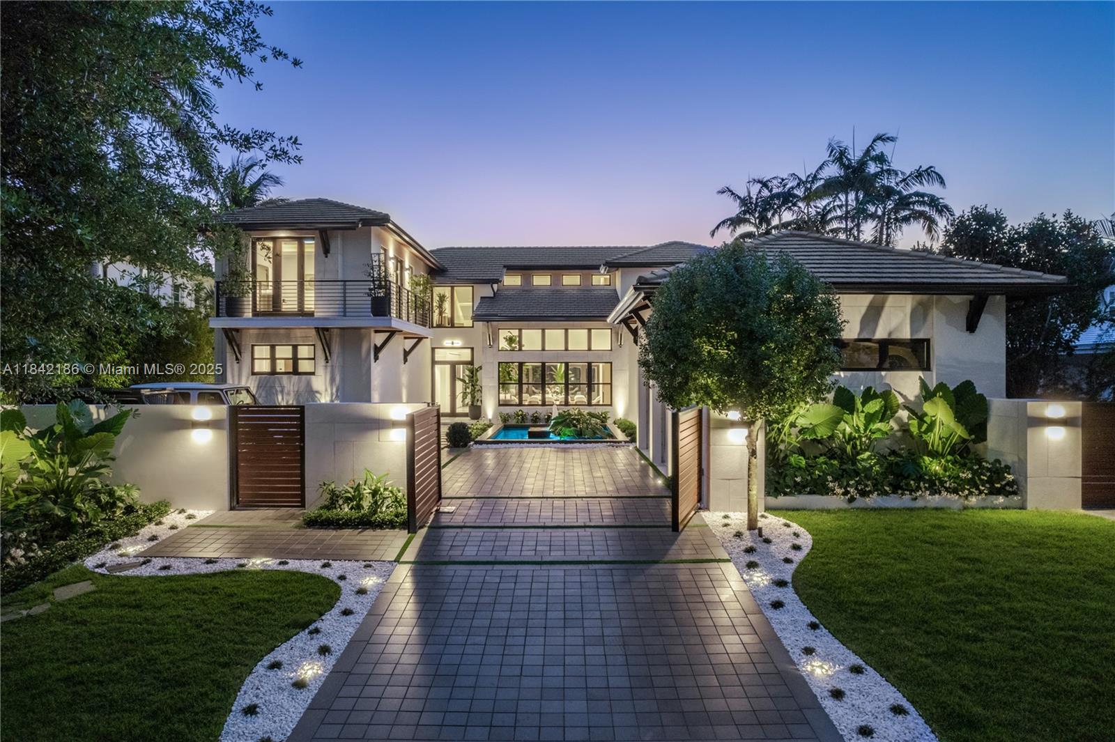BAY POINT - Residential
