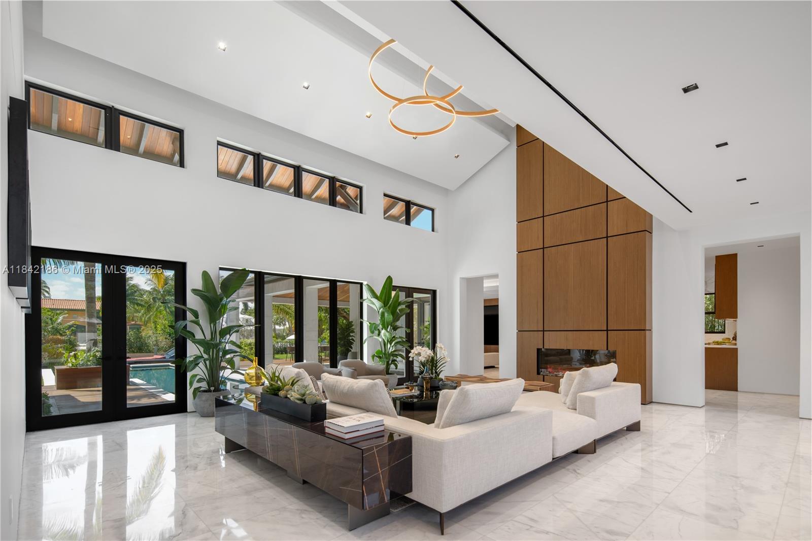 BAY POINT - Residential