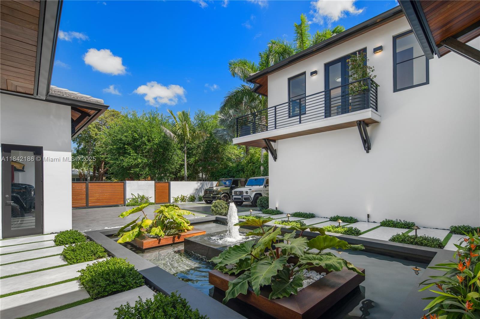 BAY POINT - Residential