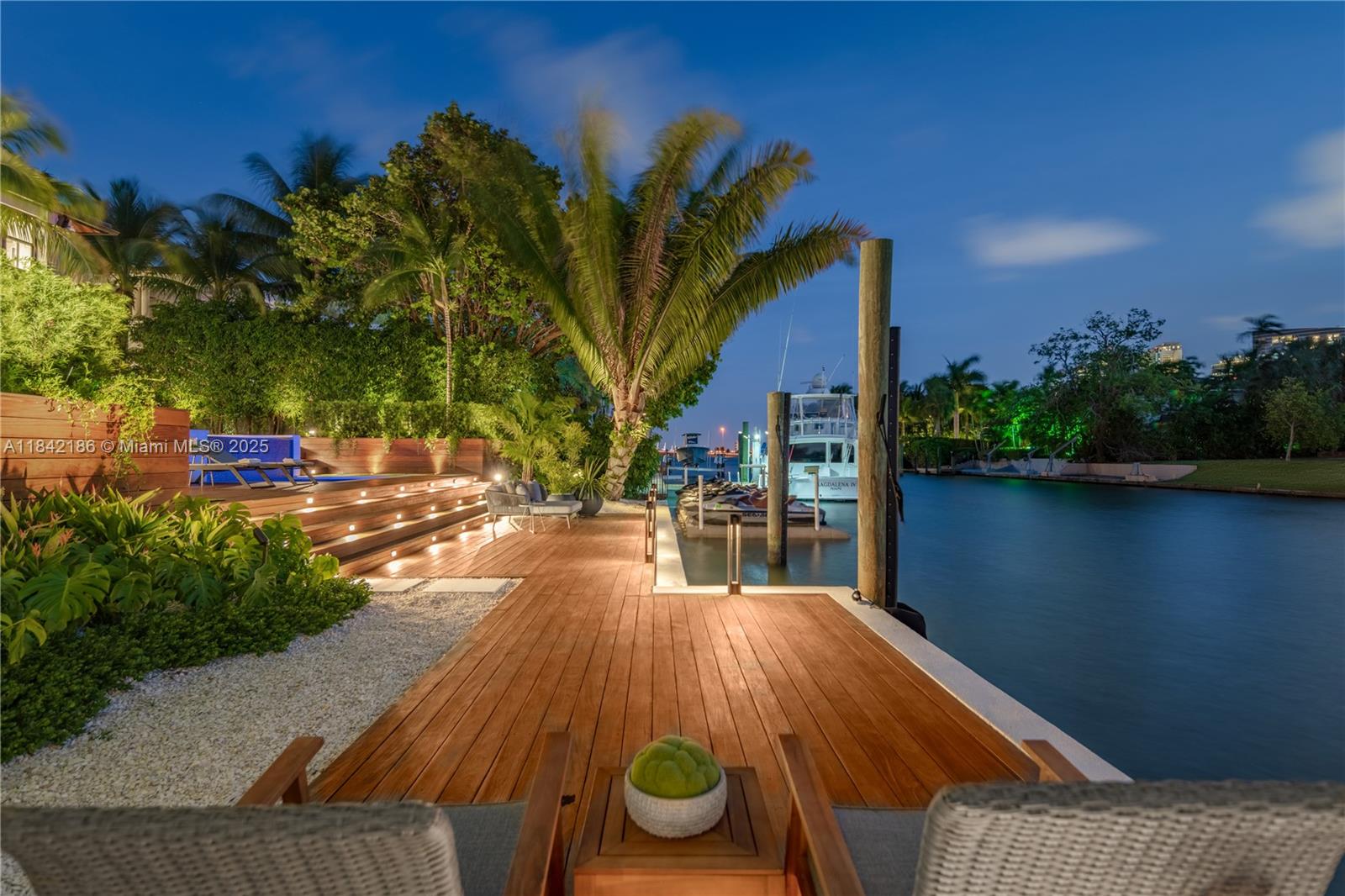 BAY POINT - Residential