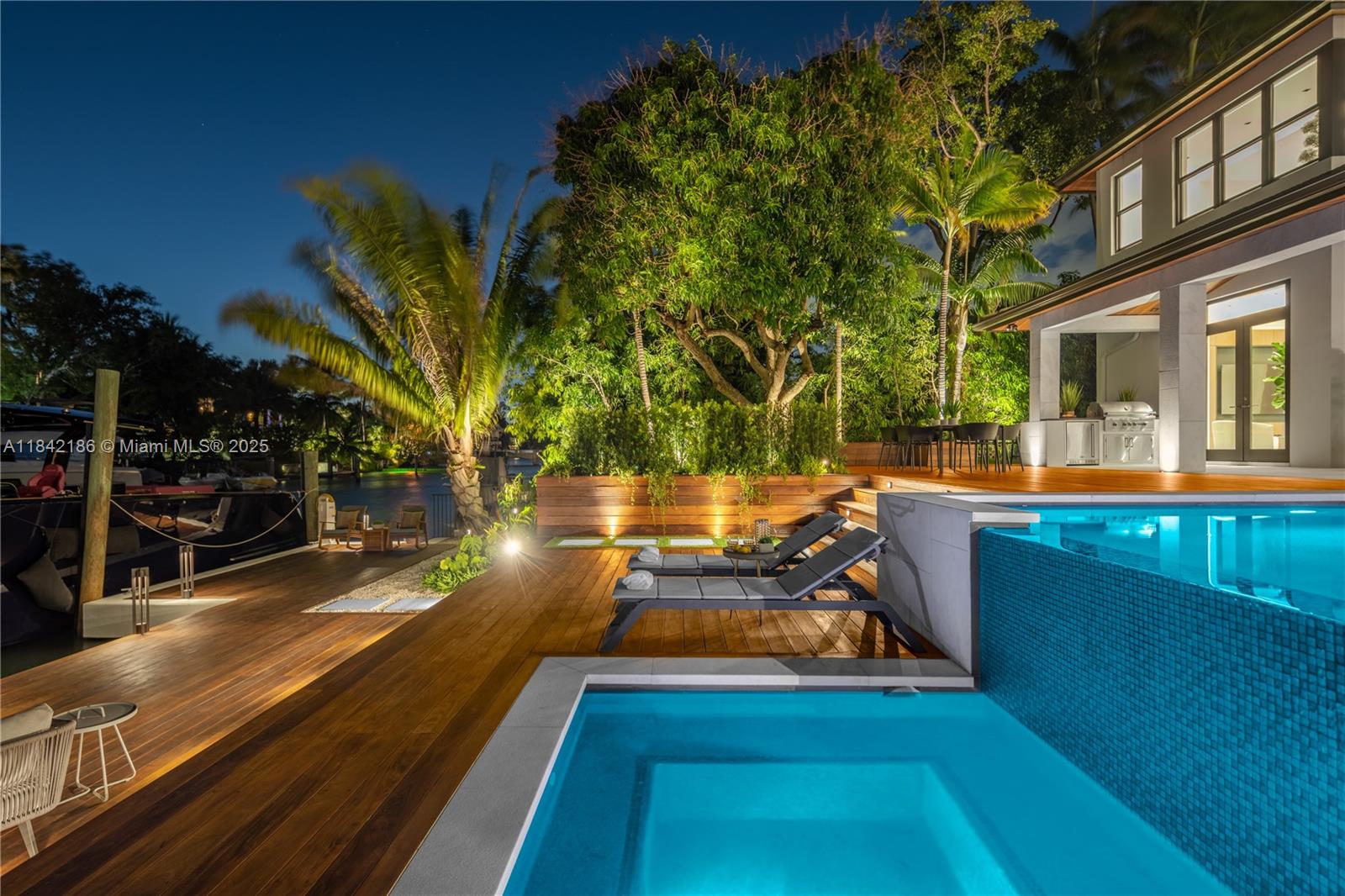 BAY POINT - Residential
