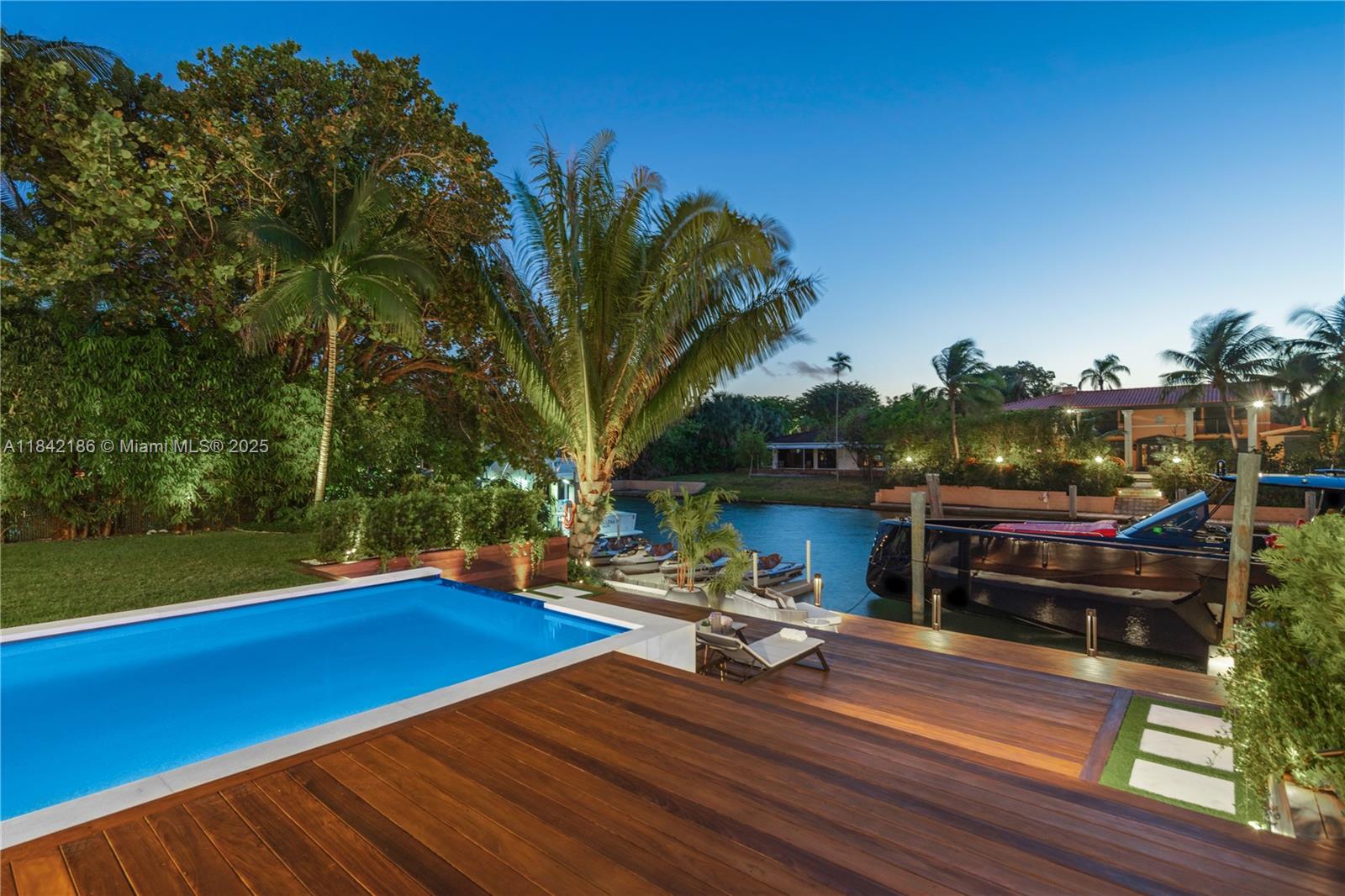 BAY POINT - Residential