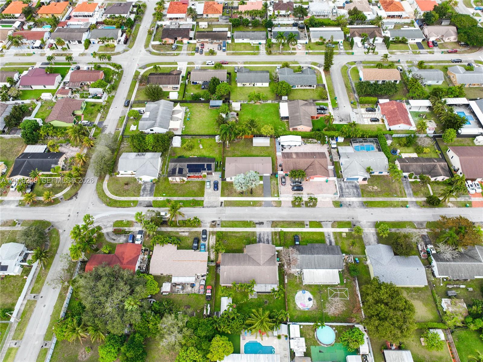 MEADOW WOOD MANOR SEC 6 - Residential