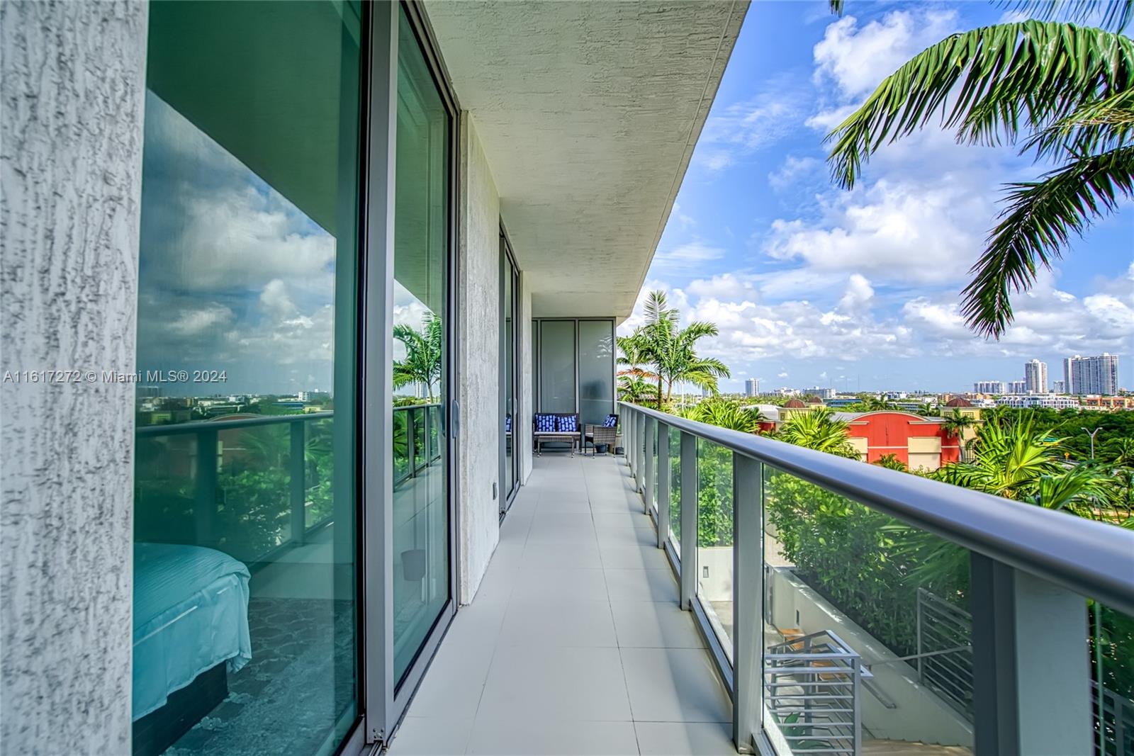 PARQUE TOWERS CONDO - Residential Lease