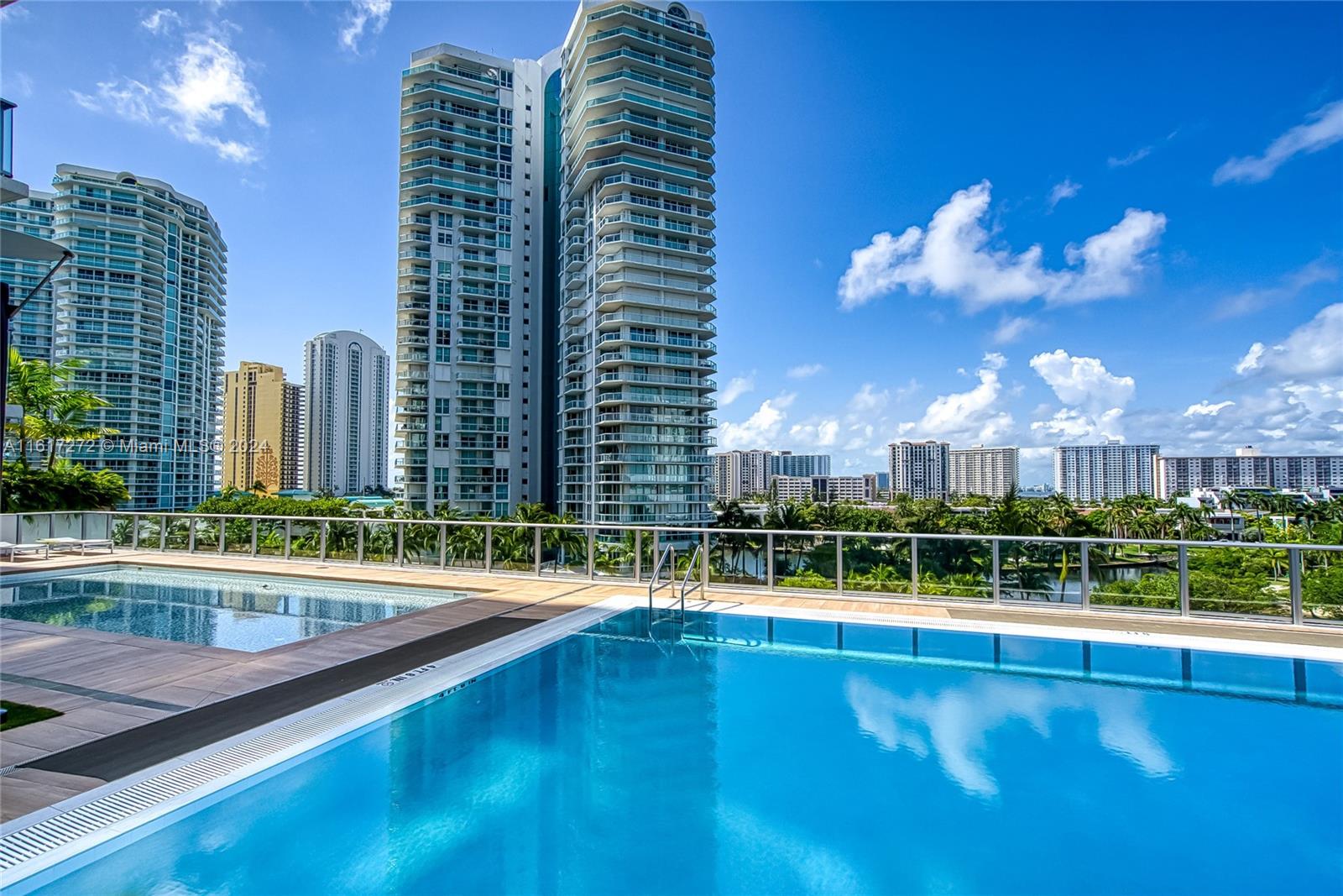 PARQUE TOWERS CONDO - Residential Lease