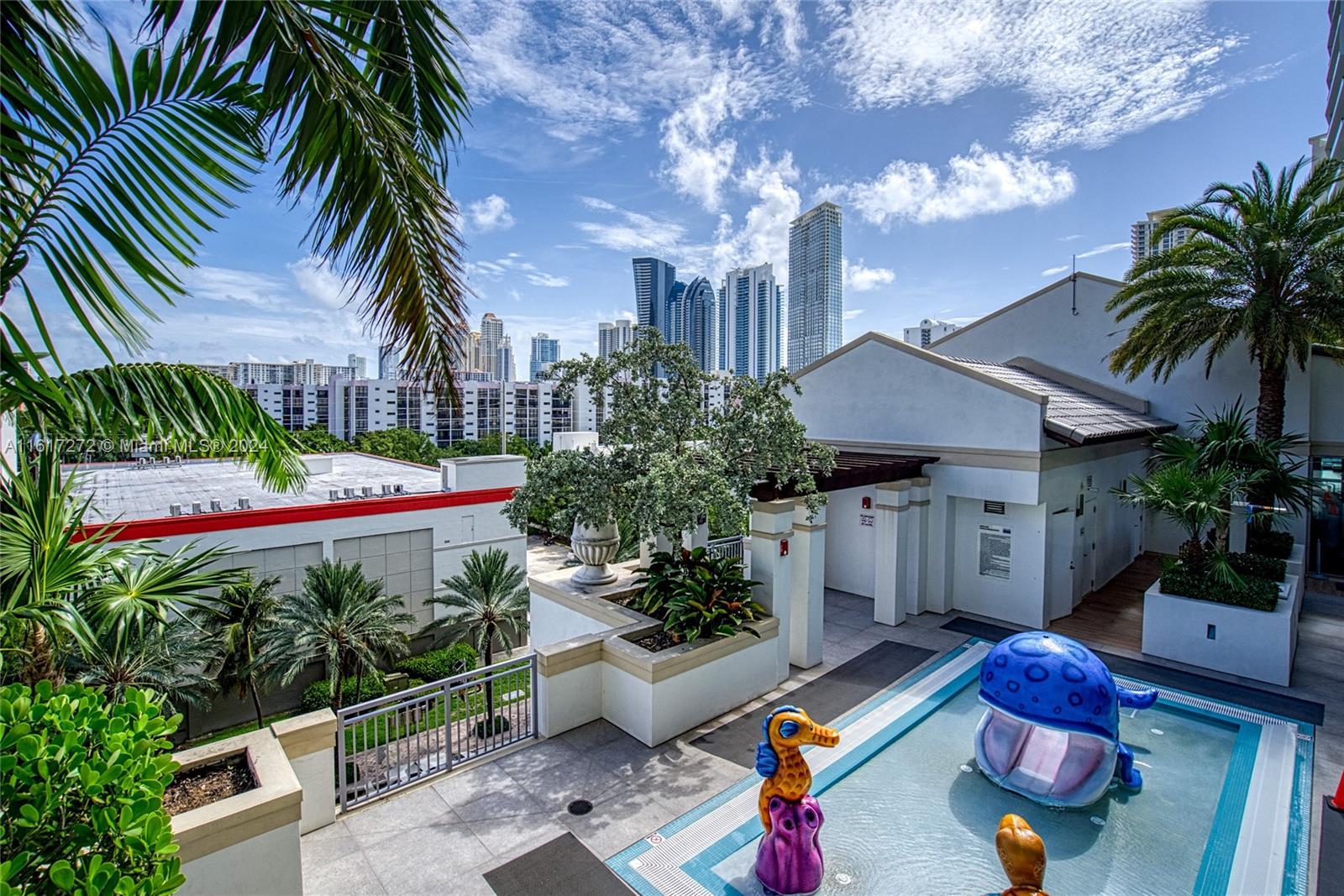 PARQUE TOWERS CONDO - Residential Lease