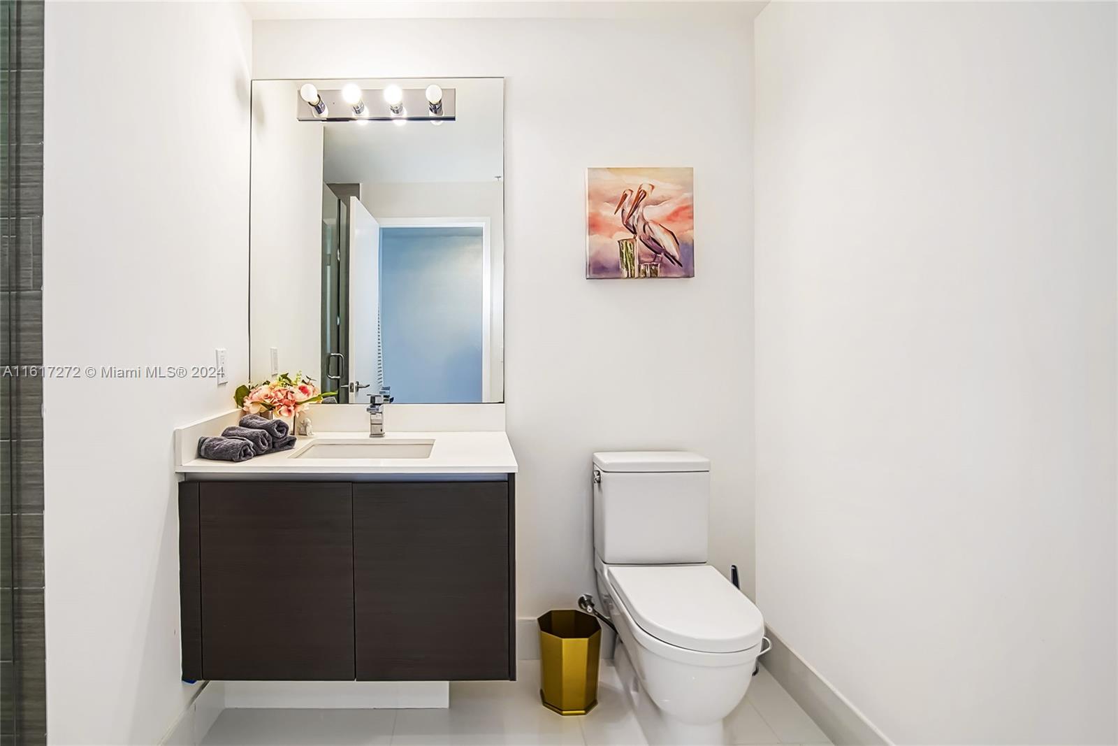 PARQUE TOWERS CONDO - Residential Lease