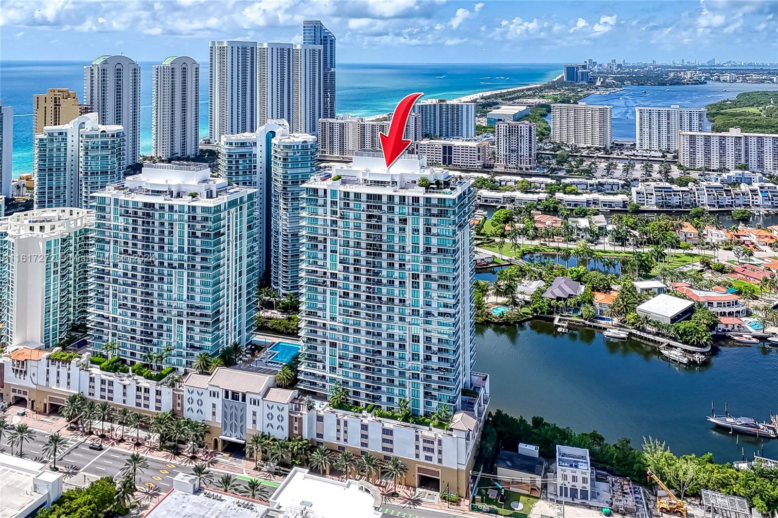 PARQUE TOWERS CONDO - Residential Lease