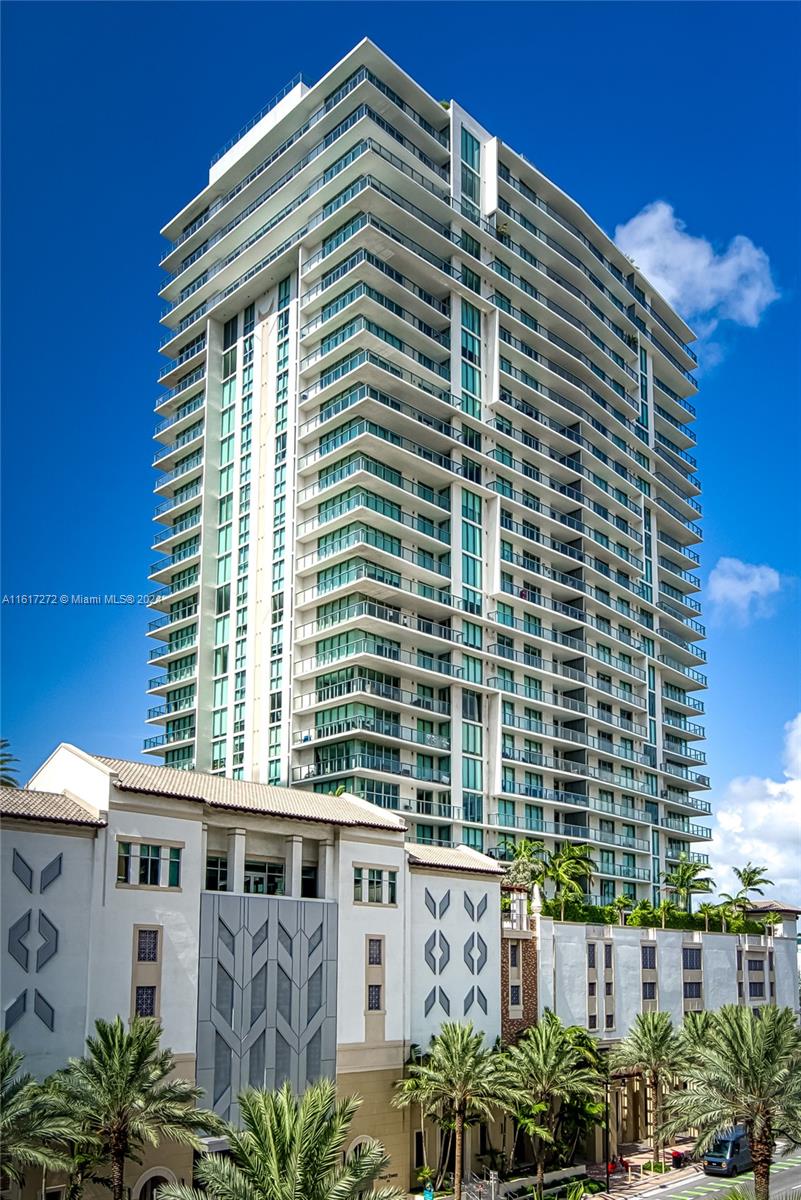 PARQUE TOWERS CONDO - Residential Lease