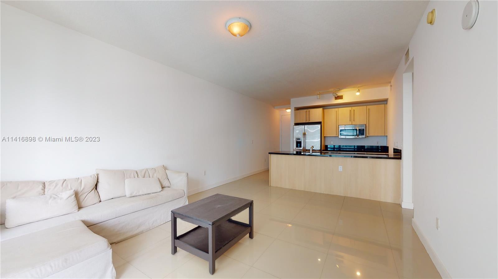 THE AXIS ON BRICKELL II C - Residential Lease