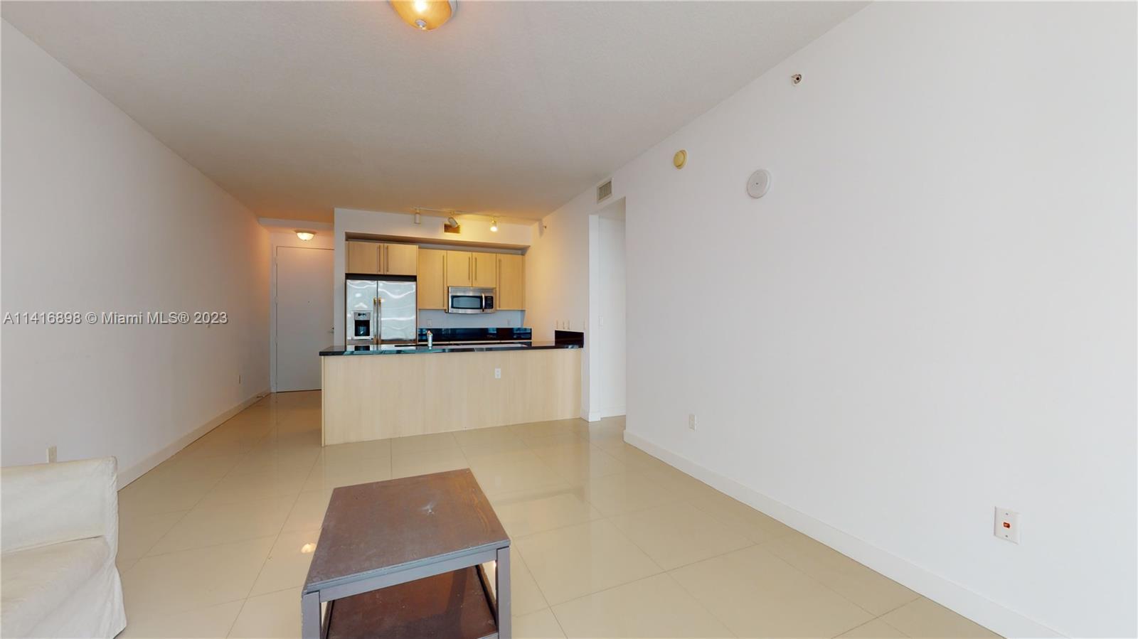 THE AXIS ON BRICKELL II C - Residential Lease