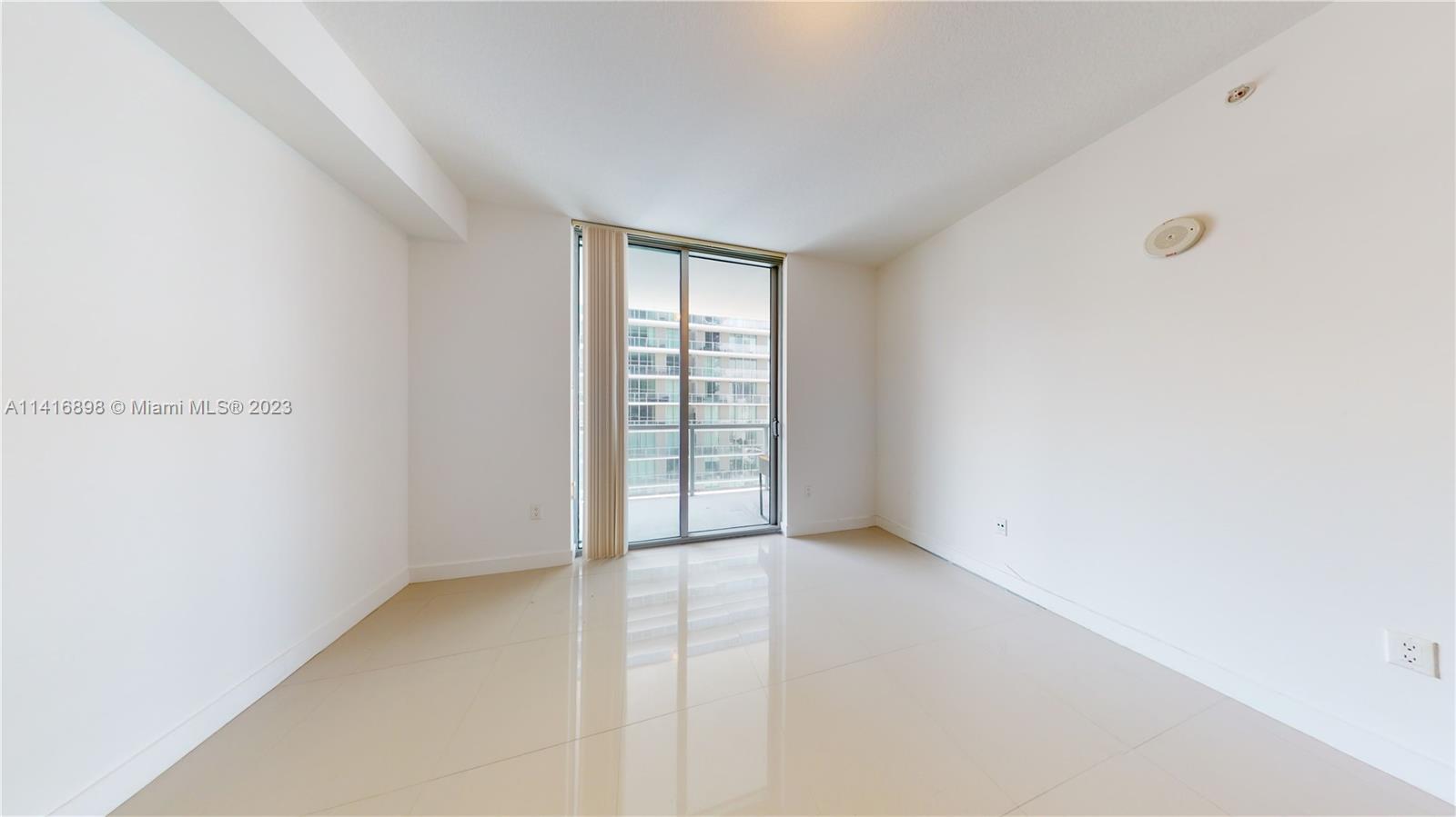 THE AXIS ON BRICKELL II C - Residential Lease