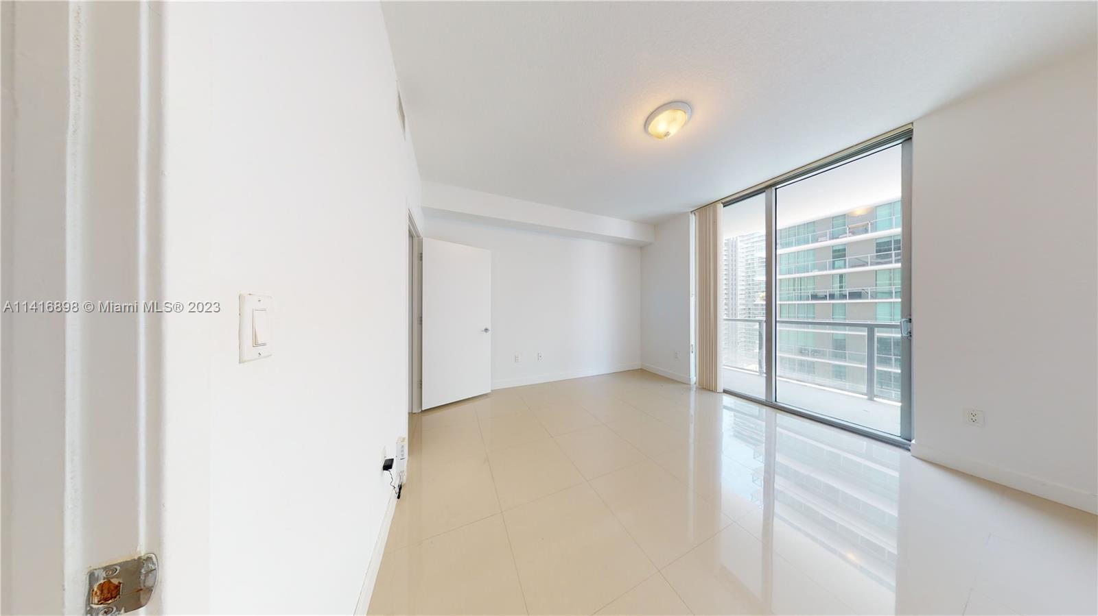 THE AXIS ON BRICKELL II C - Residential Lease