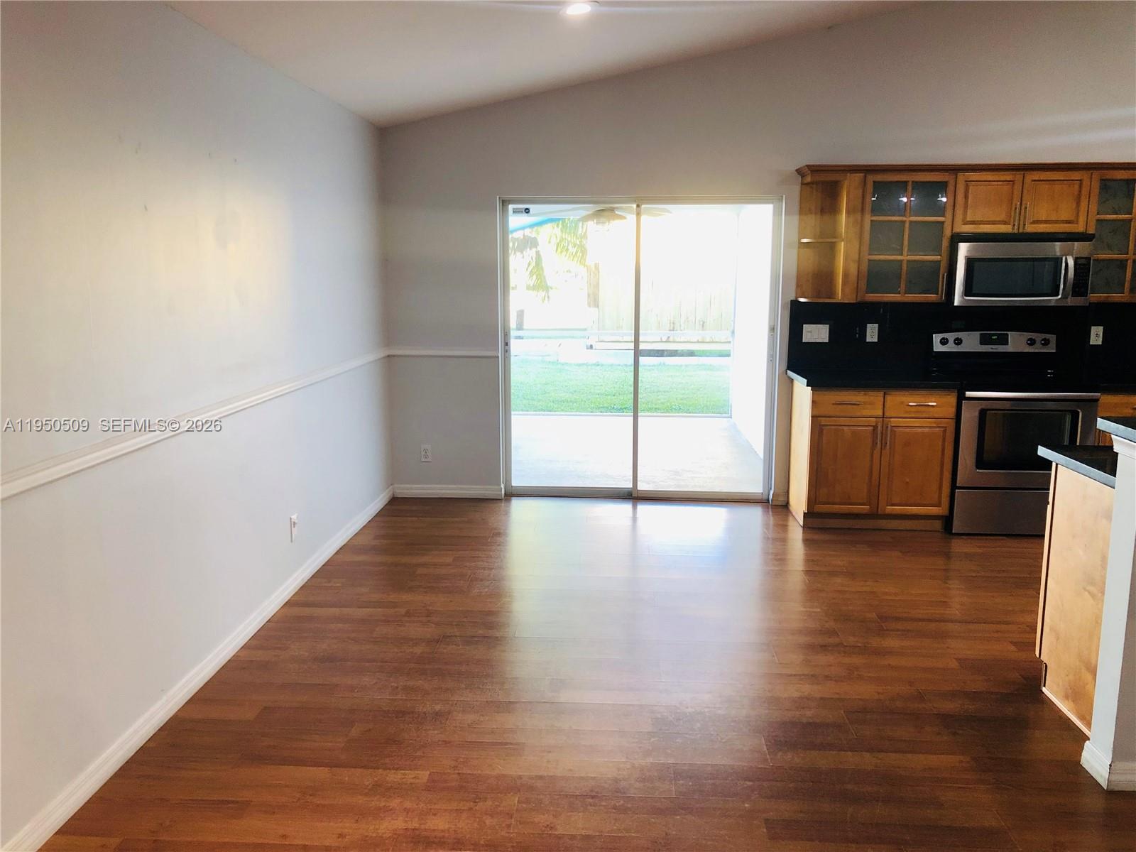 THE ACREAGE - Residential