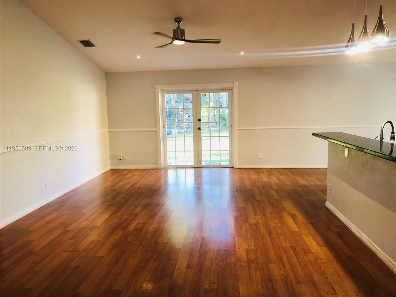 THE ACREAGE - Residential