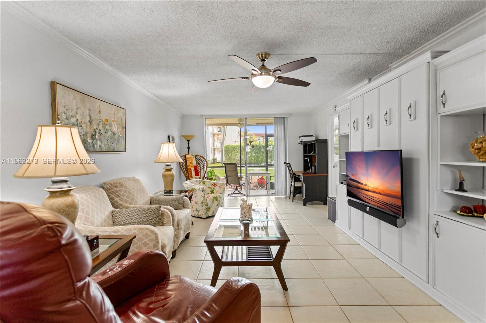 HOLLYBROOK GOLF AND - Residential