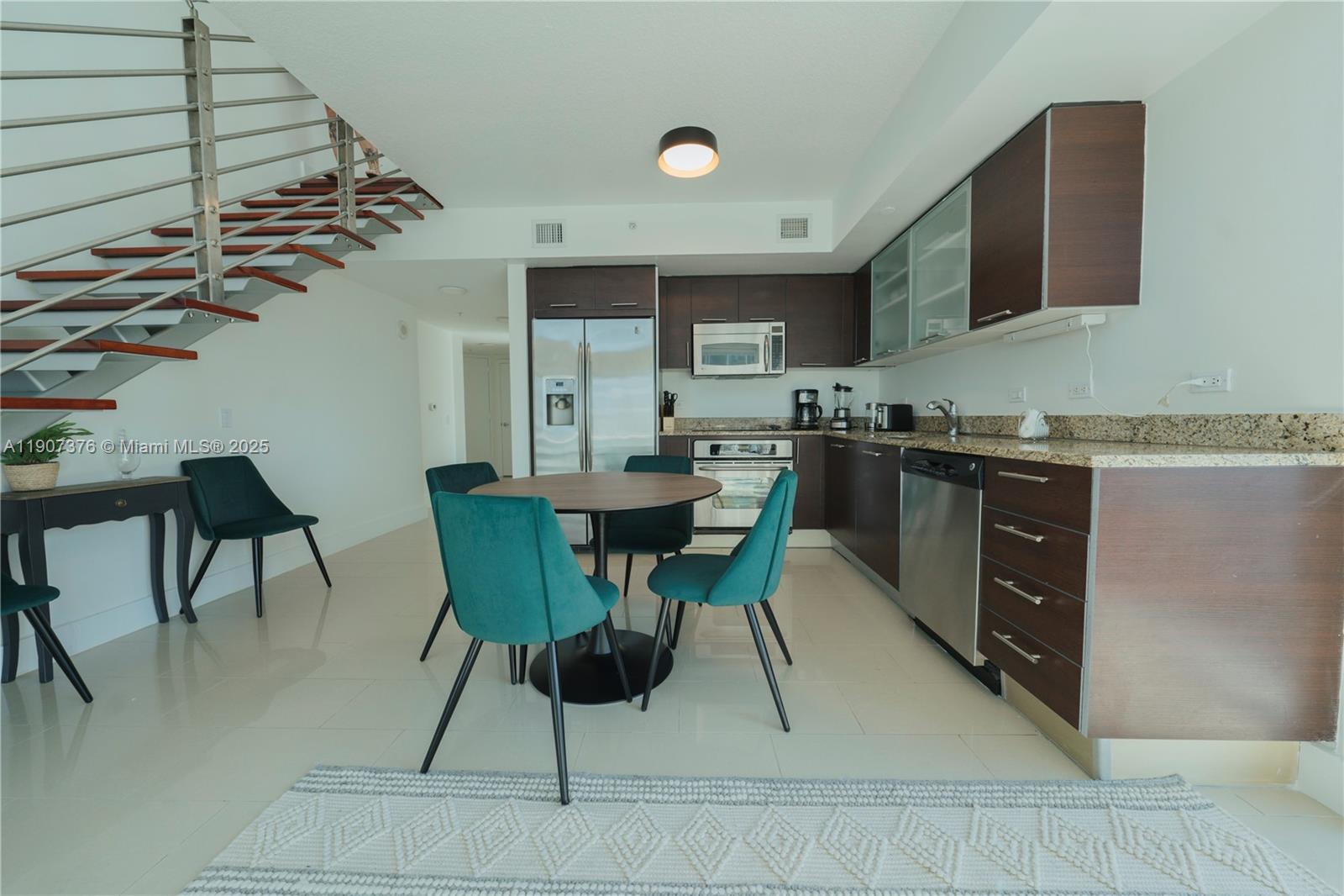 BRICKELL ON THE RIVER S T - Residential Lease