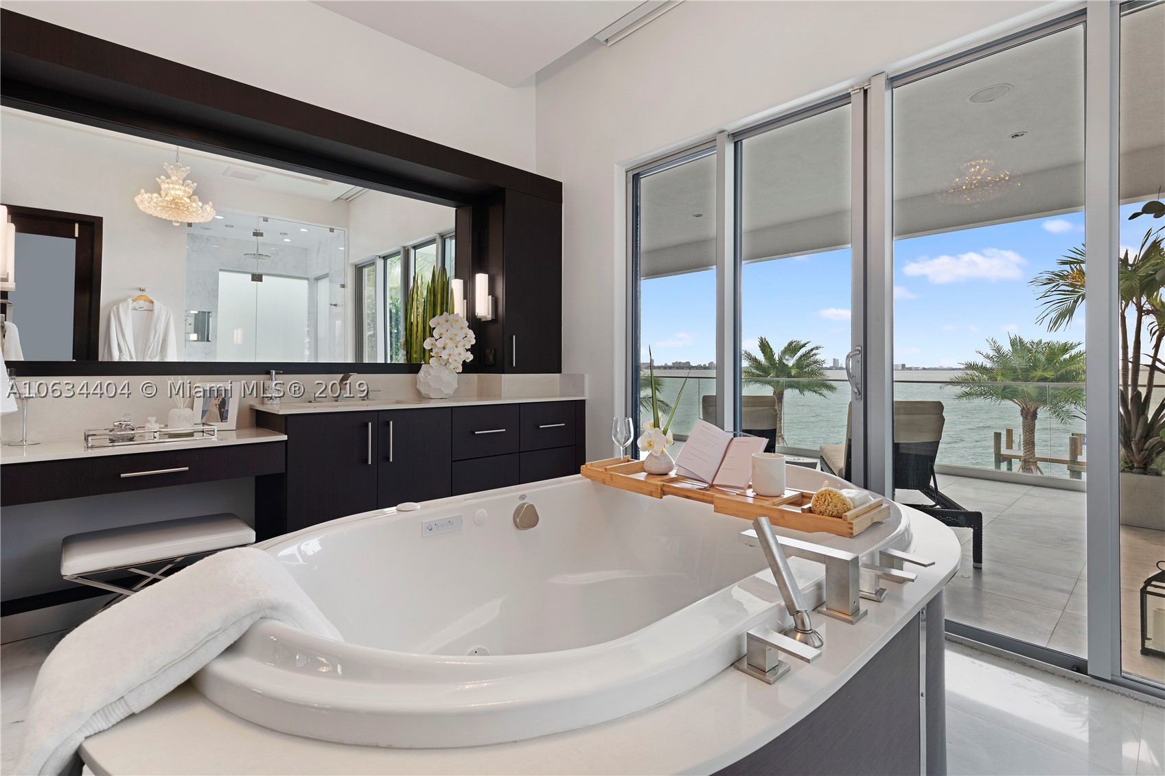 TREASURE ISLAND - Residential